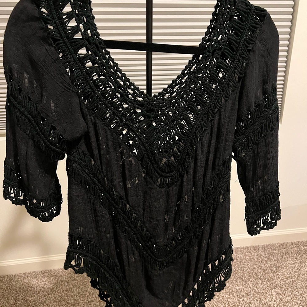 Chic Black Lace Women's Blouse
